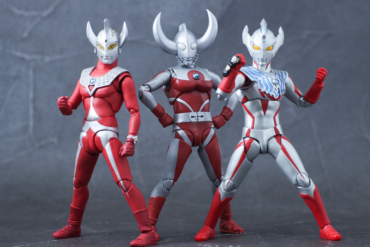 S.H.フィギュアーツ　ウルトラの父　レビュー　アクション　ウルトラマンタロウ　ウルトラマンタイが