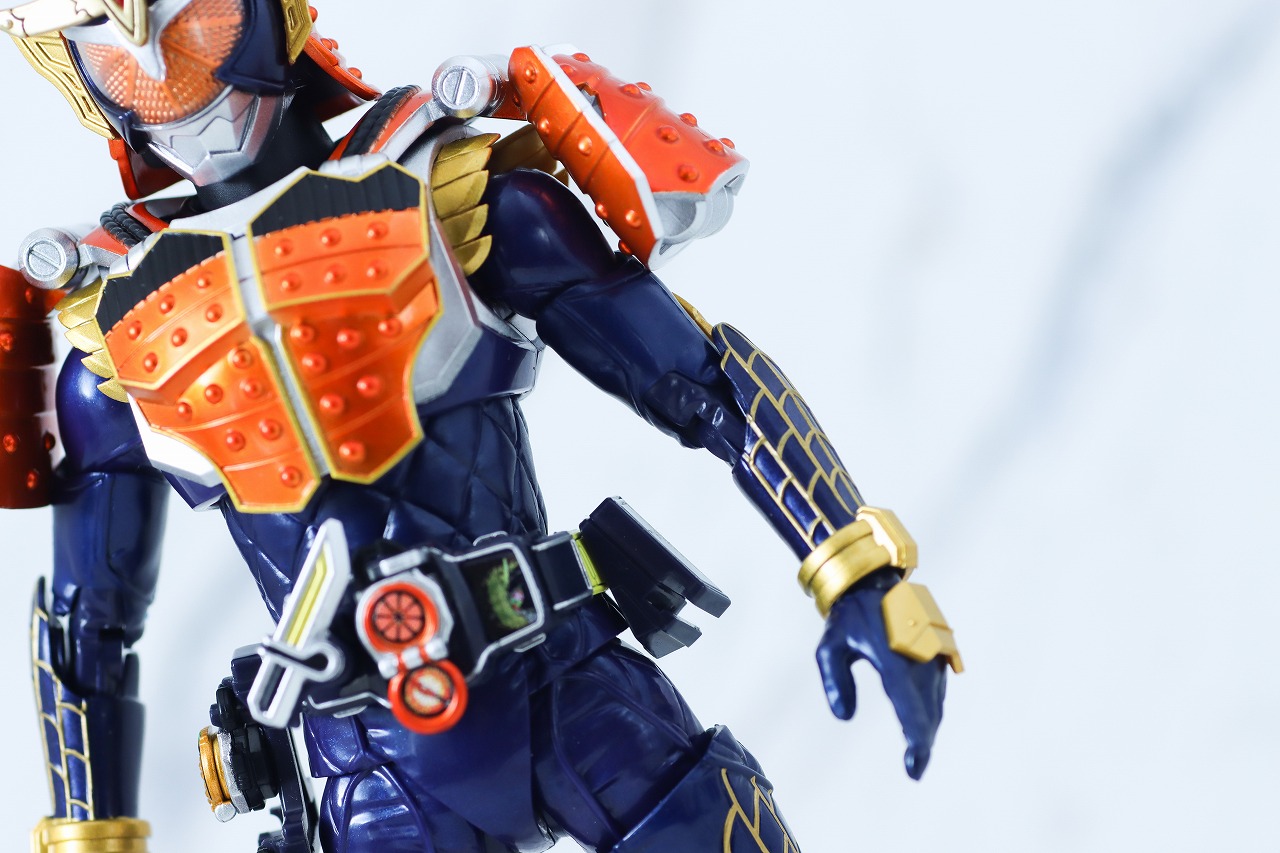 S.H.フィギュアーツ 真骨彫製法　仮面ライダー鎧武 オレンジアームズ　レビュー　本体