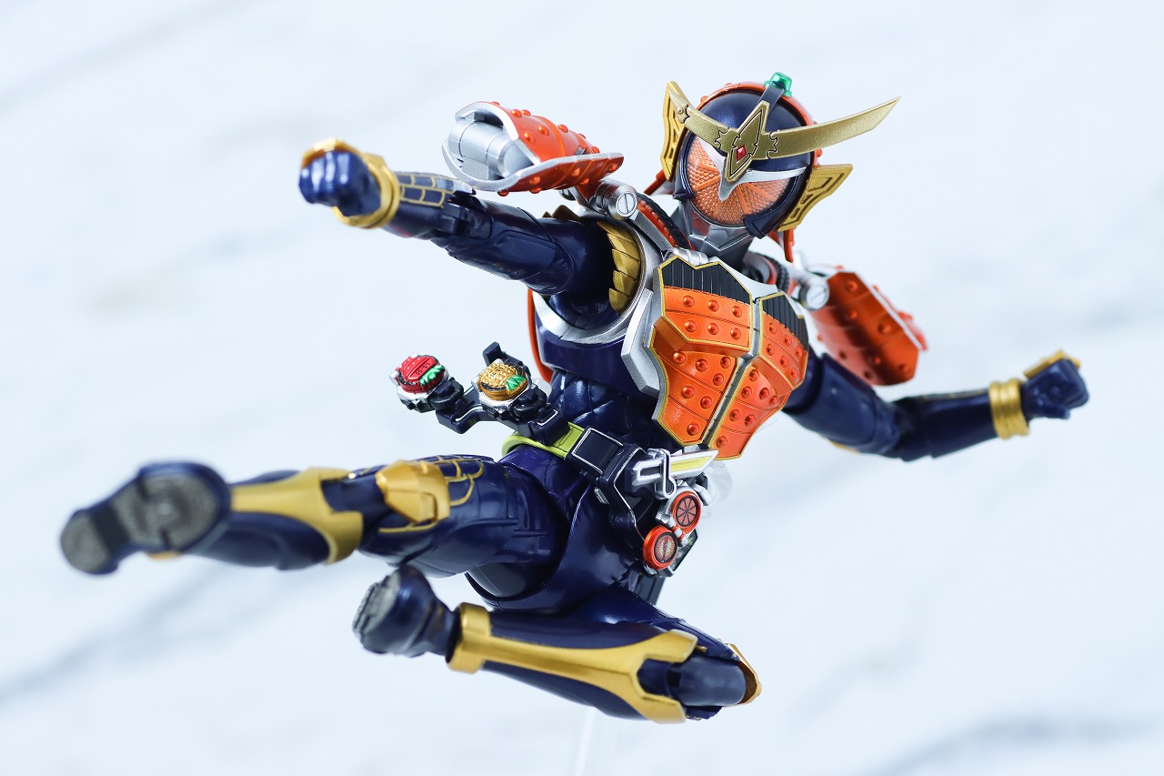 S.H.フィギュアーツ 真骨彫製法　仮面ライダー鎧武 オレンジアームズ　レビュー　アクション