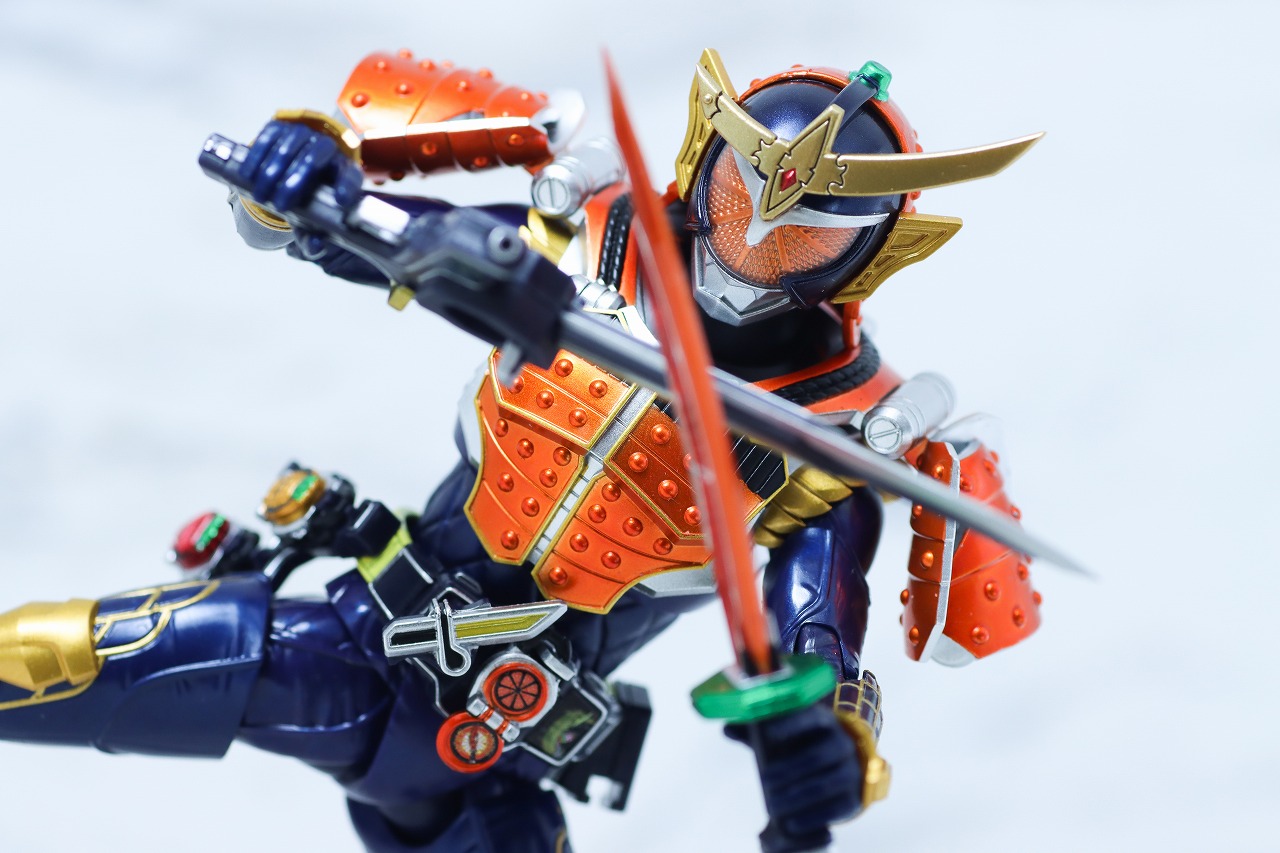 S.H.フィギュアーツ 真骨彫製法　仮面ライダー鎧武 オレンジアームズ　レビュー　アクション