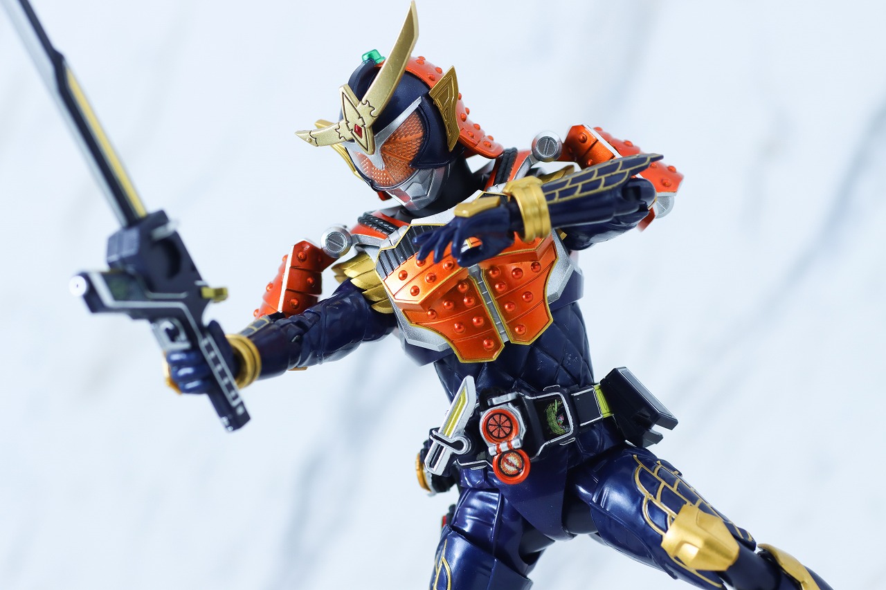 S.H.フィギュアーツ 真骨彫製法　仮面ライダー鎧武 オレンジアームズ　レビュー　アクション