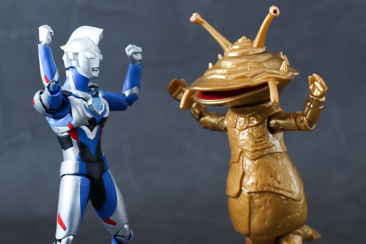 ウルトラアクションフィギュア　カネゴン　レビュー　アクション　S.H.フィギュアーツ　ウルトラマンゼット オリジナル