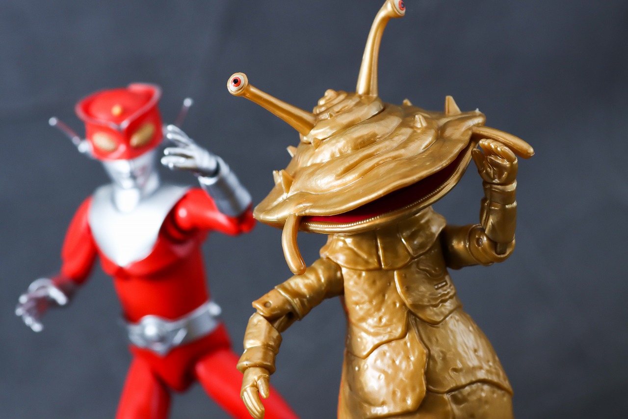 ウルトラアクションフィギュア　カネゴン　レビュー　アクション　HAF　レッドマン