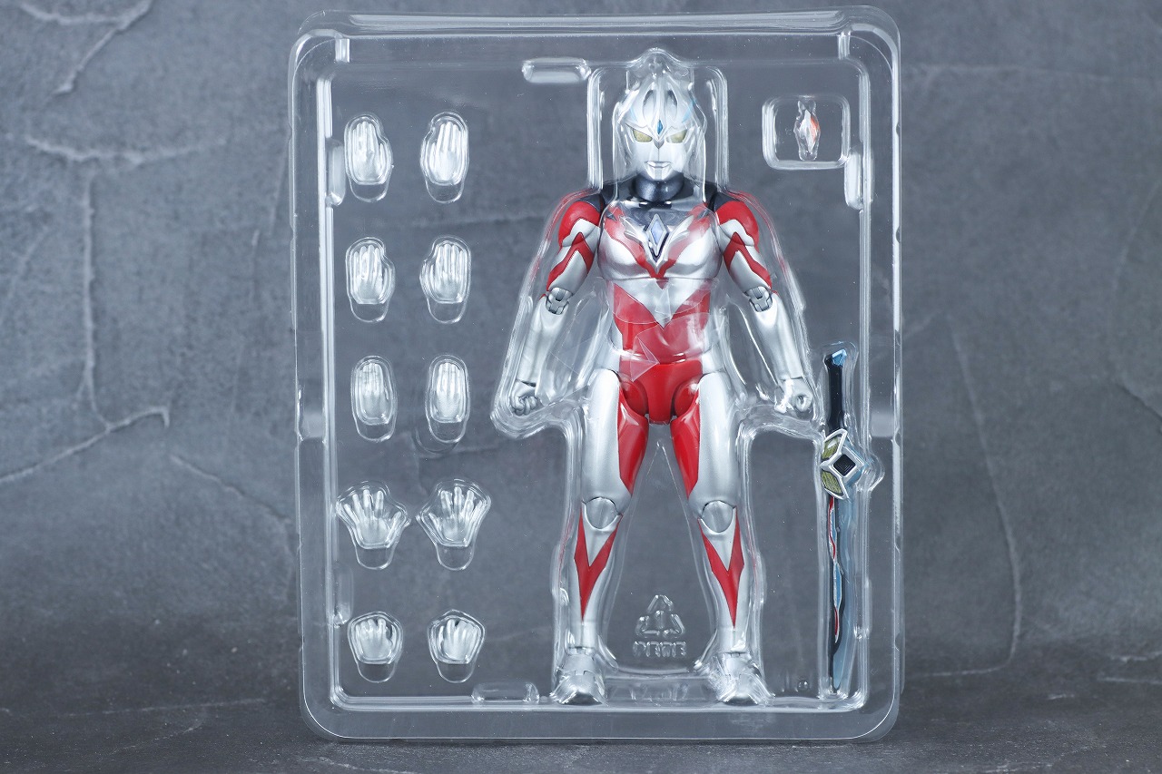 S.H.フィギュアーツ　ウルトラマンアーク　レビュー　パッケージ