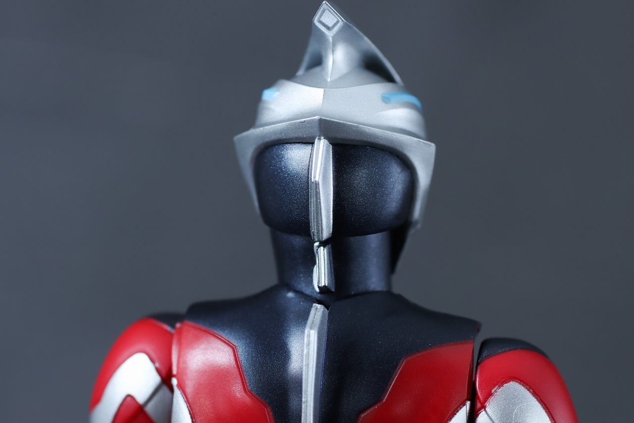 S.H.フィギュアーツ　ウルトラマンアーク　レビュー　本体