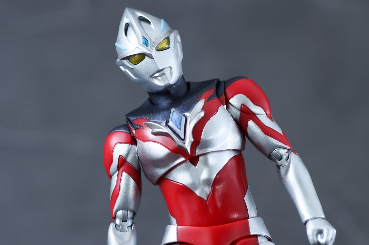 S.H.フィギュアーツ　ウルトラマンアーク　レビュー　アクション