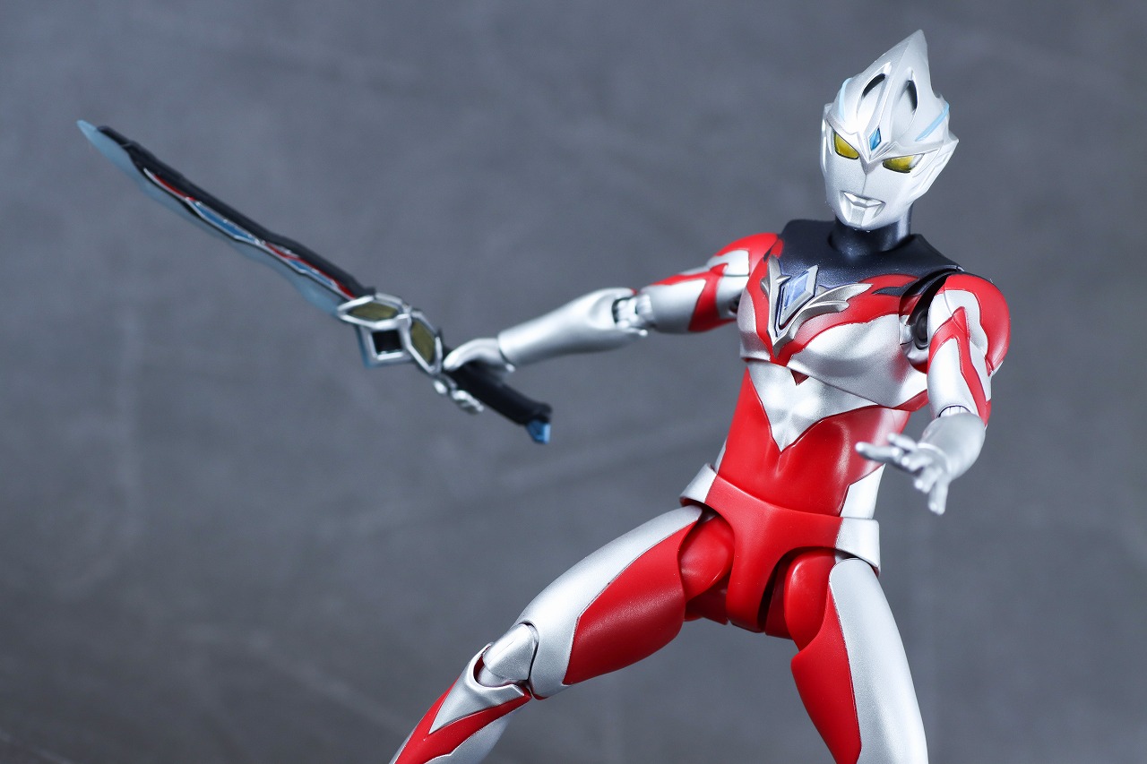 S.H.フィギュアーツ　ウルトラマンアーク　レビュー　アクション