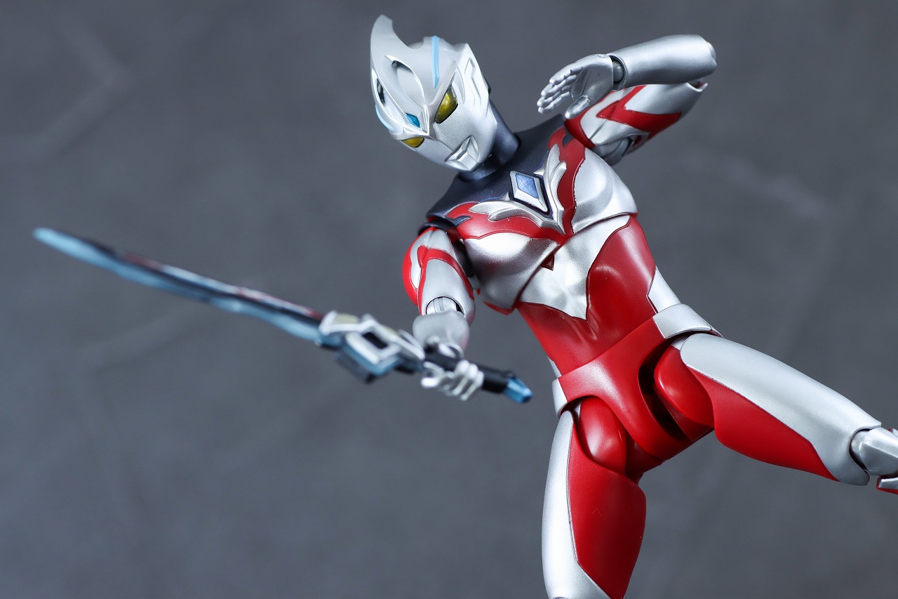 S.H.フィギュアーツ　ウルトラマンアーク　レビュー　アクション