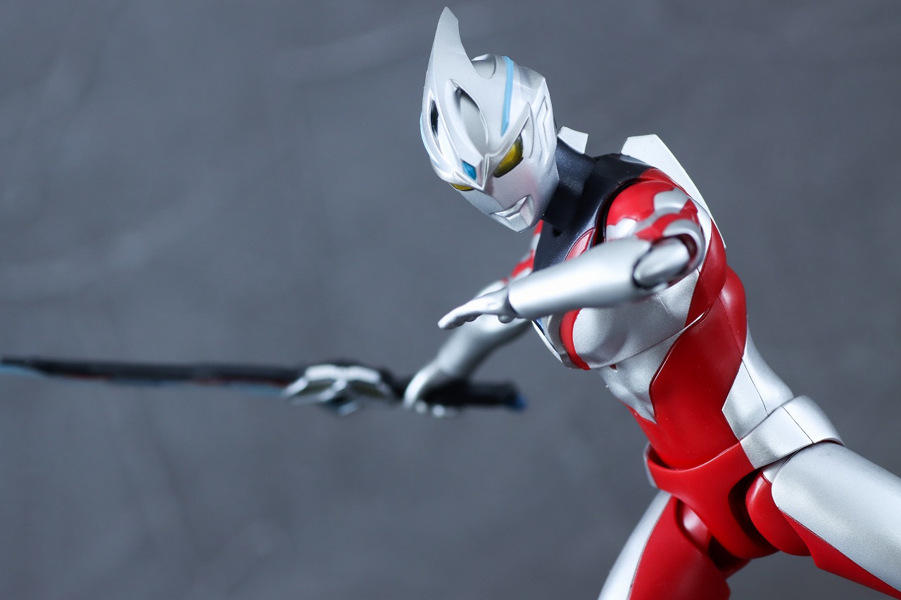 S.H.フィギュアーツ　ウルトラマンアーク　レビュー　アクション