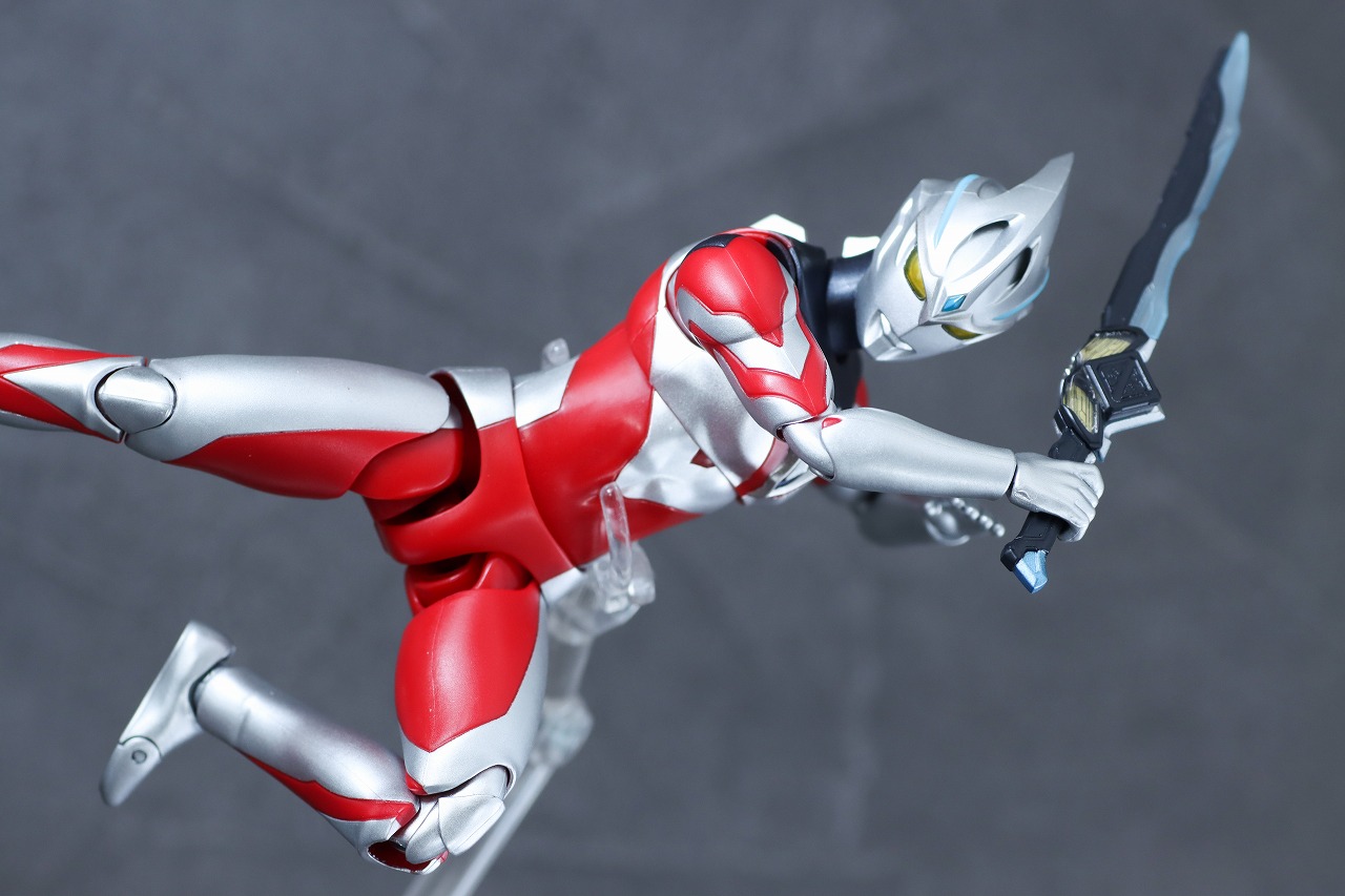 S.H.フィギュアーツ　ウルトラマンアーク　レビュー　アクション