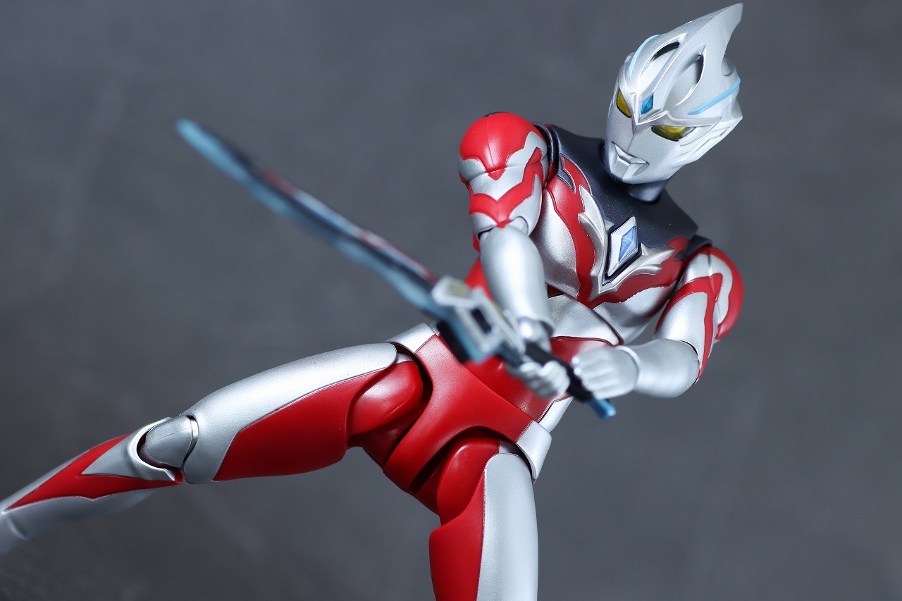 S.H.フィギュアーツ　ウルトラマンアーク　レビュー　アクション