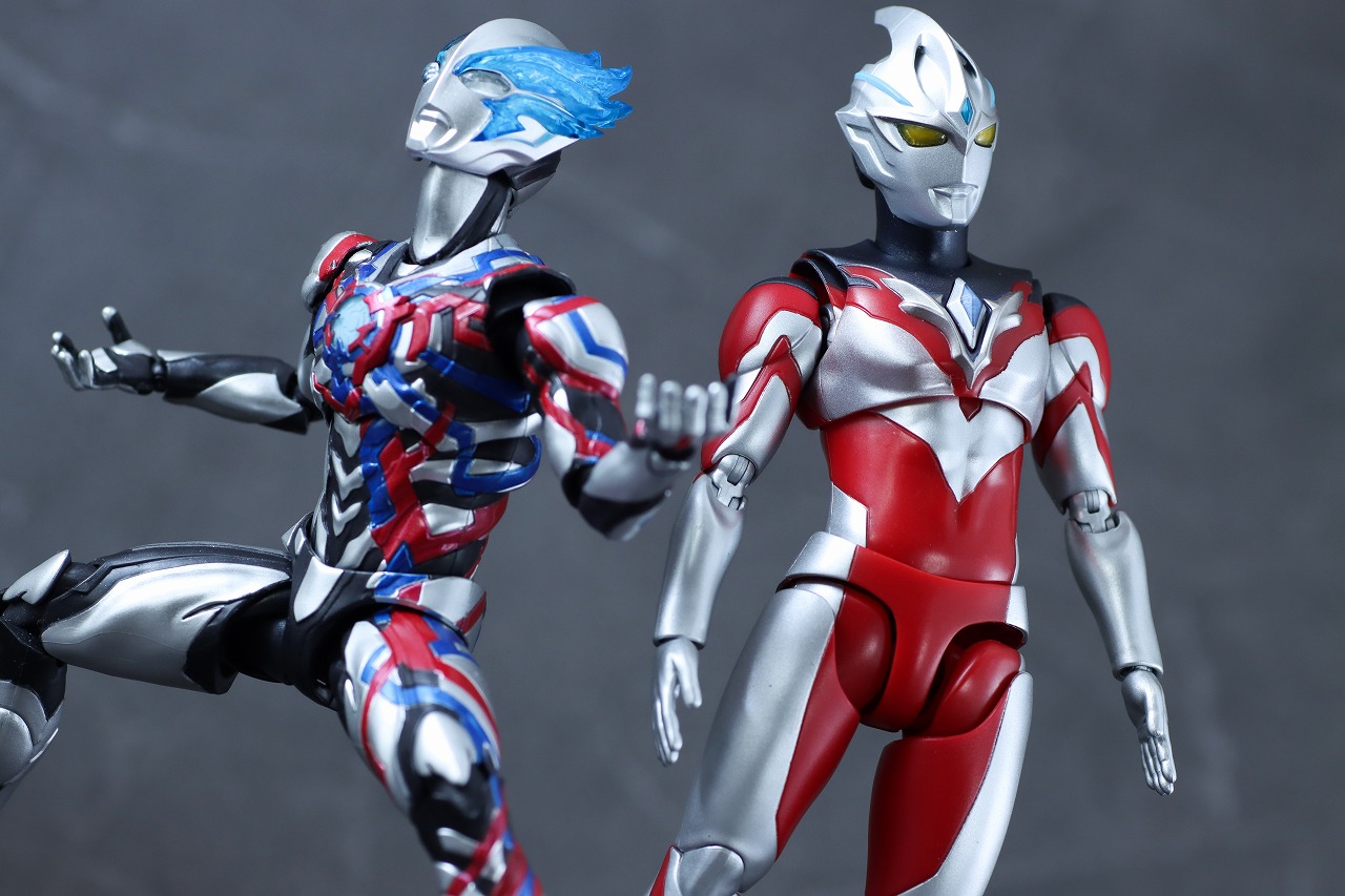 S.H.フィギュアーツ　ウルトラマンアーク　レビュー　アクション　ウルトラマンブレーザー