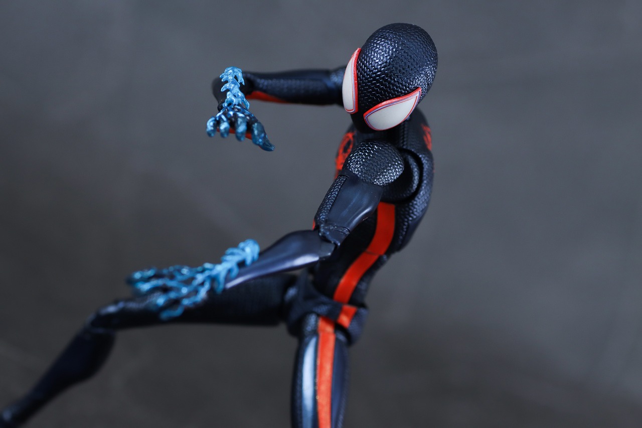 S.H.フィギュアーツ　スパイダーマン／マイルス・モラレス　1610ROOFTOP VER.　レビュー　アクション