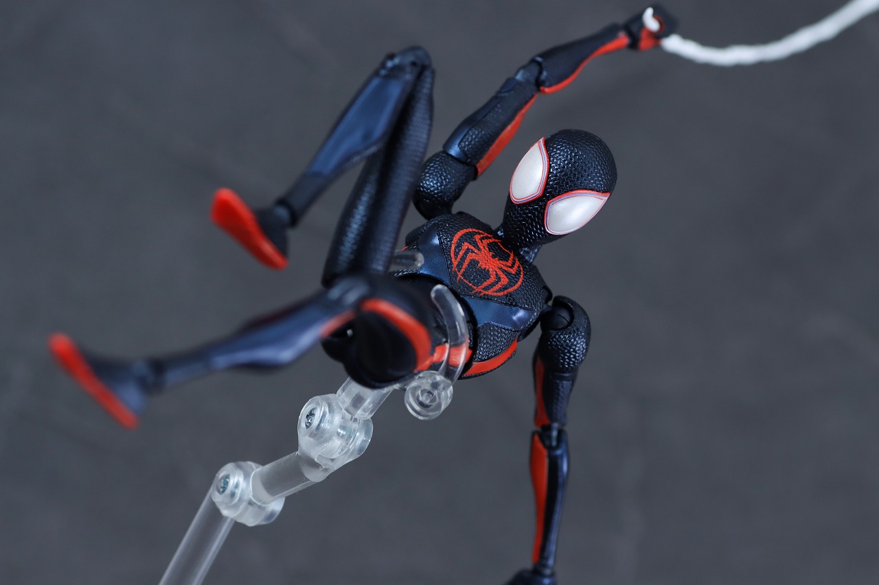 S.H.フィギュアーツ　スパイダーマン／マイルス・モラレス　1610ROOFTOP VER.　レビュー　アクション