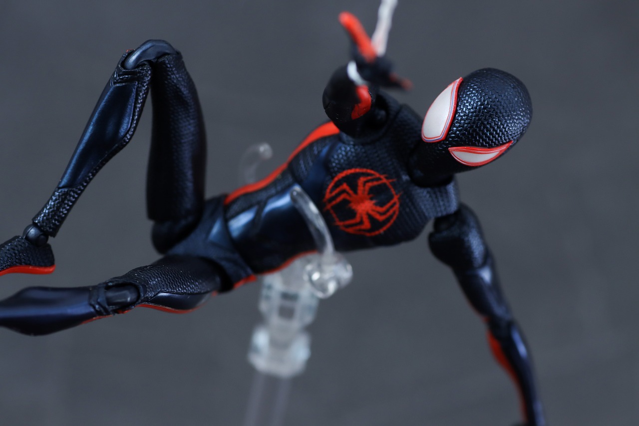 S.H.フィギュアーツ　スパイダーマン／マイルス・モラレス　1610ROOFTOP VER.　レビュー　アクション