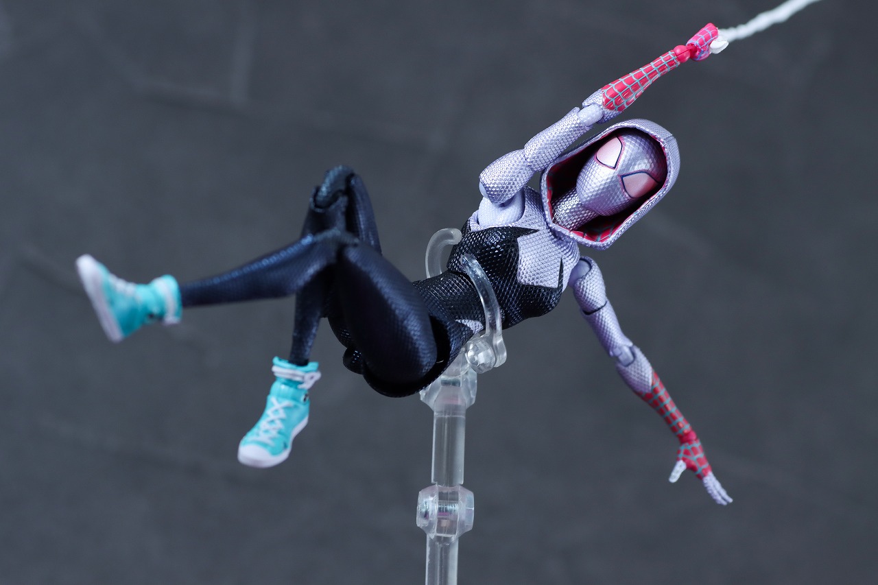 S.H.フィギュアーツ　スパイダーグウェン　1610 ROOFTOP VER.　レビュー　アクション