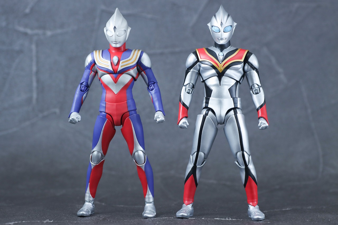 S.H.フィギュアーツ　イーヴィルティガ　真骨彫製法　レビュー　本体　ウルトラマンティガ マルチタイプ　比較