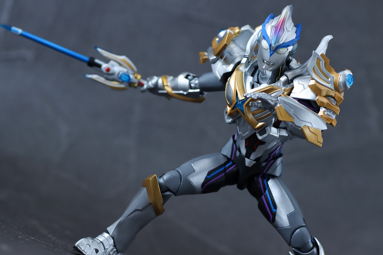 S.H.フィギュアーツ　ベータースパークアーマー　ウルトラマンエクシードX　レビュー　アクション