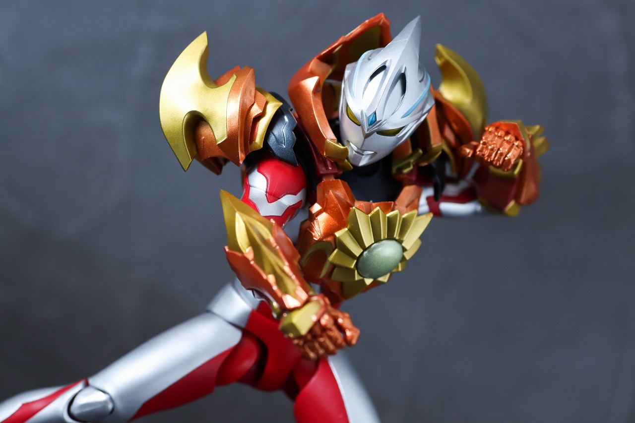 S.H.フィギュアーツ　ソリスアーマー　ウルトラマンアーク　レビュー　アクション