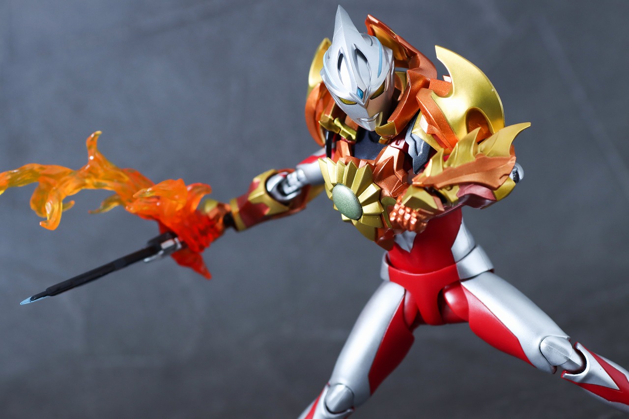 S.H.フィギュアーツ　ソリスアーマー　ウルトラマンアーク　レビュー　アクション