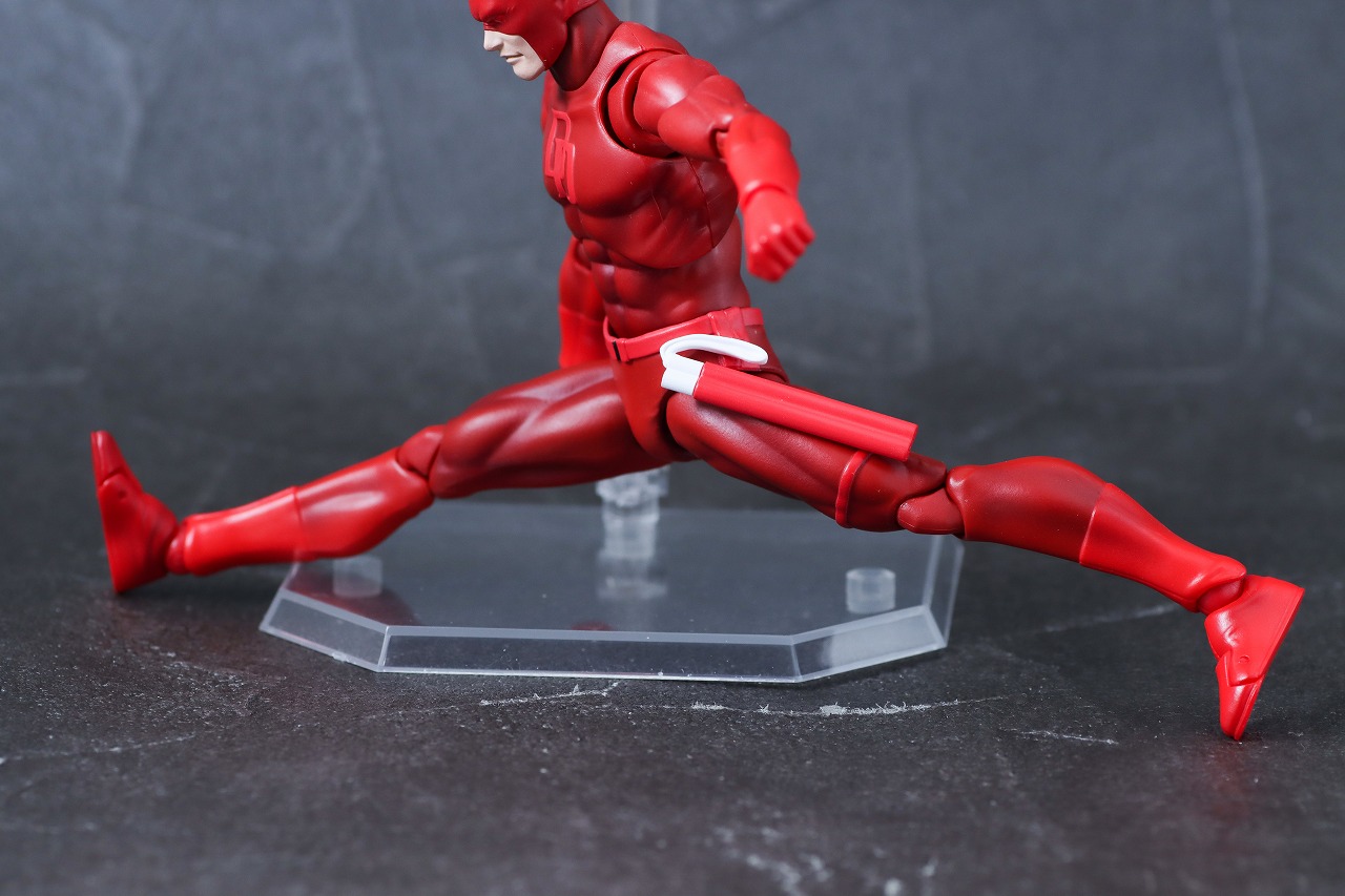 MAFEX　デアデビル　Comic Ver.　レビュー　可動範囲