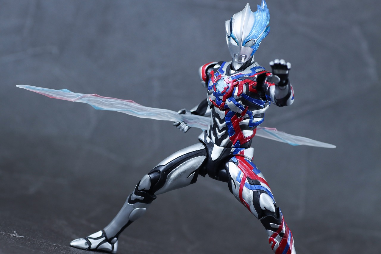 S.H.フィギュアーツ　アースガロン Mod2／Mod3／Mod4＆オプションパーツセット　レビュー　アクション　ウルトラマンブレーザー　スパイラルバレード