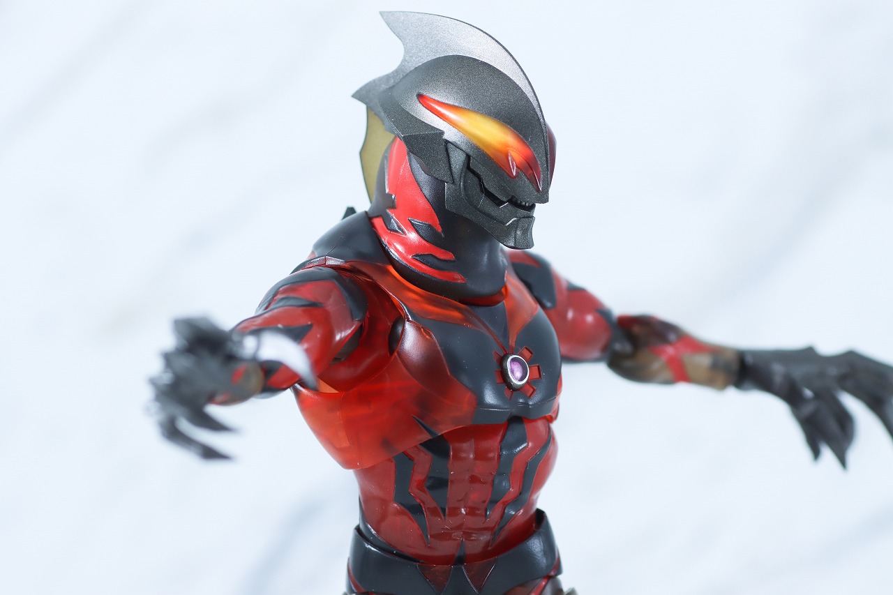 S.H.フィギュアーツ　ウルトラマンベリアル Clear Color Ver.　レビュー　可動範囲