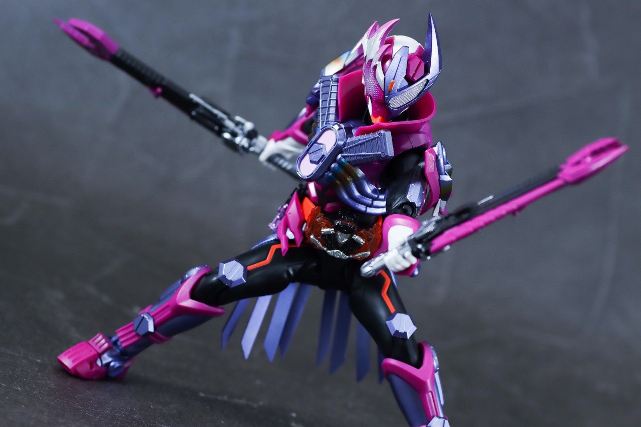 S.H.フィギュアーツ　仮面ライダーヴァルバラド　レビュー　アクション