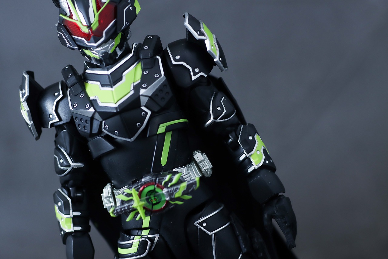 S.H.フィギュアーツ　仮面ライダータイクーン ブジンソード　レビュー　本体