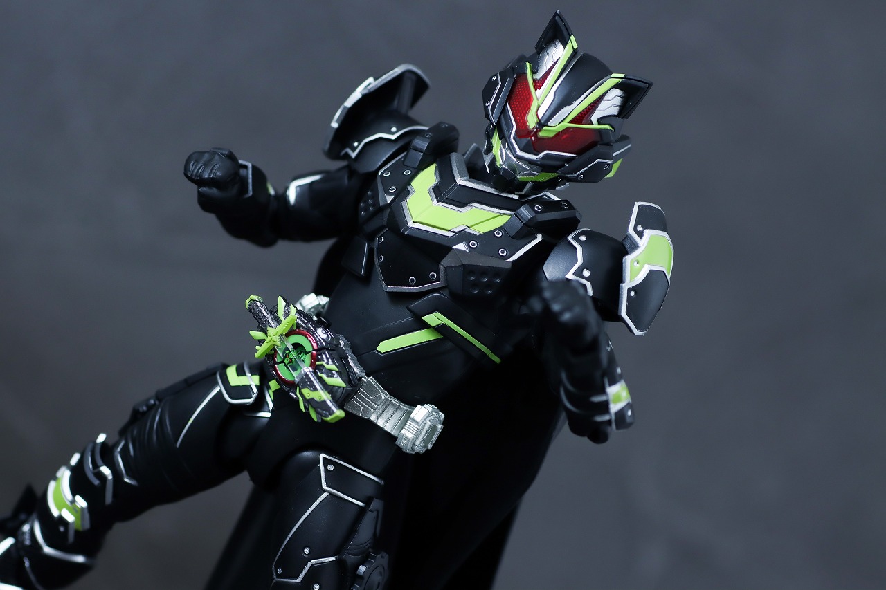 S.H.フィギュアーツ　仮面ライダータイクーン ブジンソード　レビュー　アクション