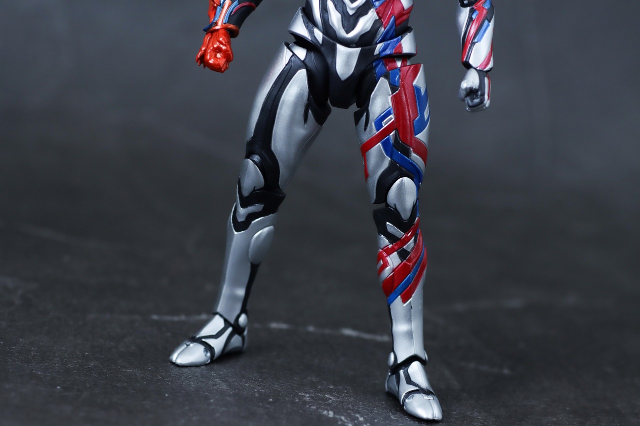 S.H.フィギュアーツ　ウルトラマンブレーザー ファードランアーマー　レビュー　本体