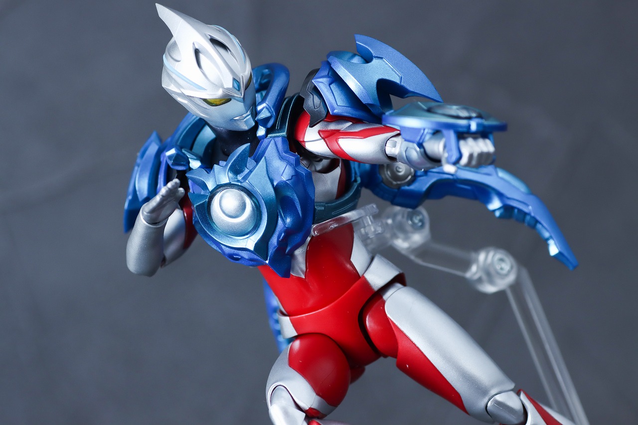 S.H.フィギュアーツ　ルーナアーマー　ウルトラマンアーク　レビュー　アクション