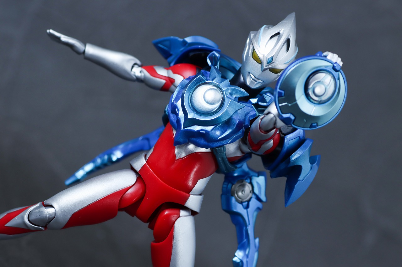 S.H.フィギュアーツ　ルーナアーマー　ウルトラマンアーク　レビュー　アクション