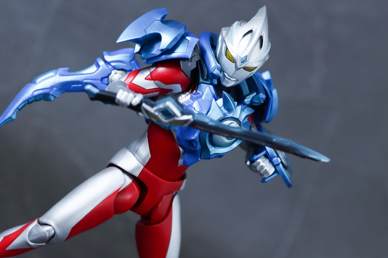 S.H.フィギュアーツ　ルーナアーマー　ウルトラマンアーク　レビュー　アクション