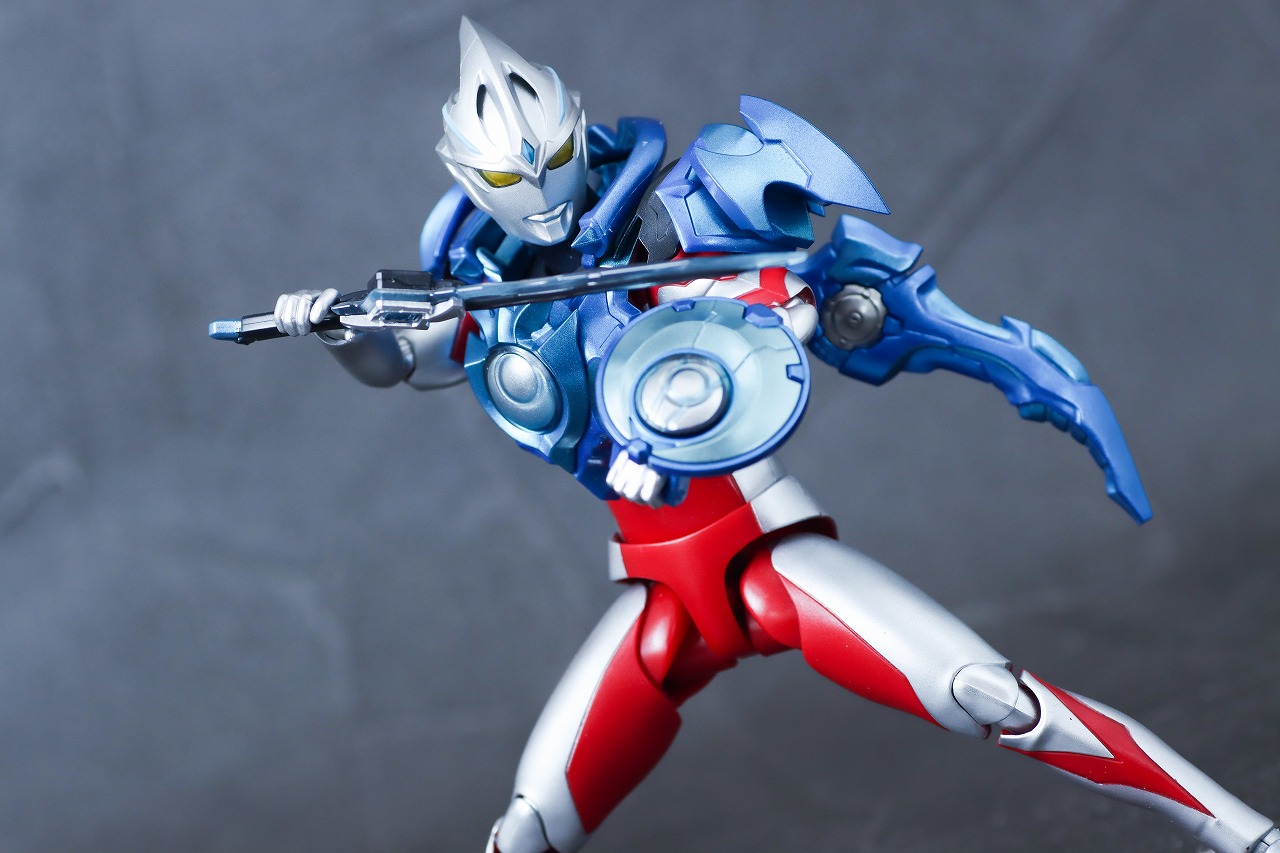 S.H.フィギュアーツ　ルーナアーマー　ウルトラマンアーク　レビュー　アクション