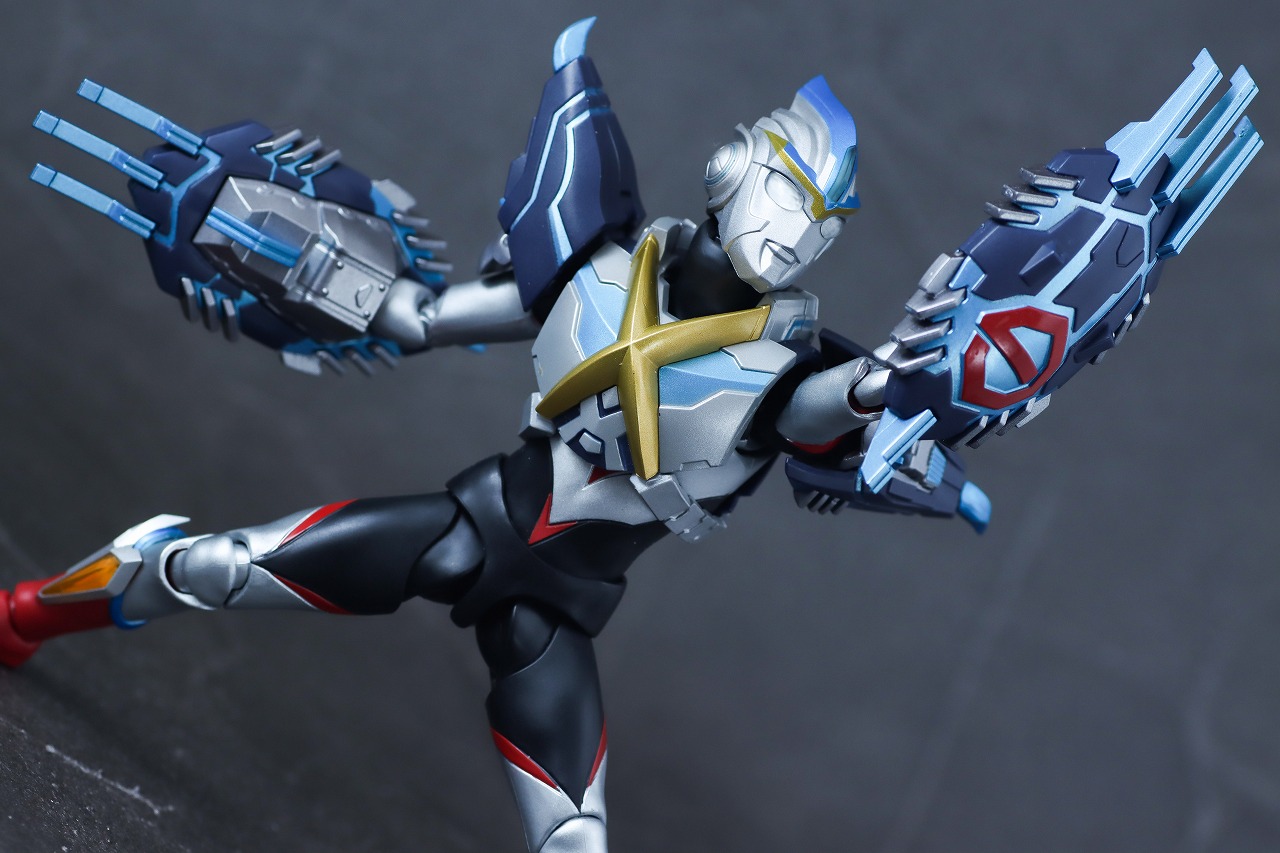 S.H.フィギュアーツ　ウルトラマンオーブ オーブトリニティ　レビュー　アクション　ゴモラアーマー