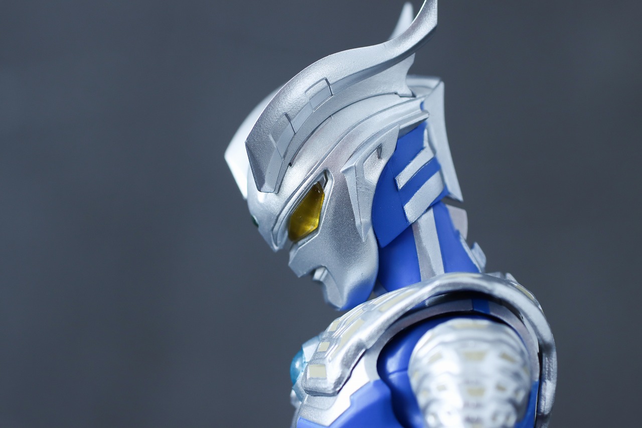 S.H.フィギュアーツ　ウルトラマンゼロ（ニュージェネ スターズVer.）　レビュー　可動範囲