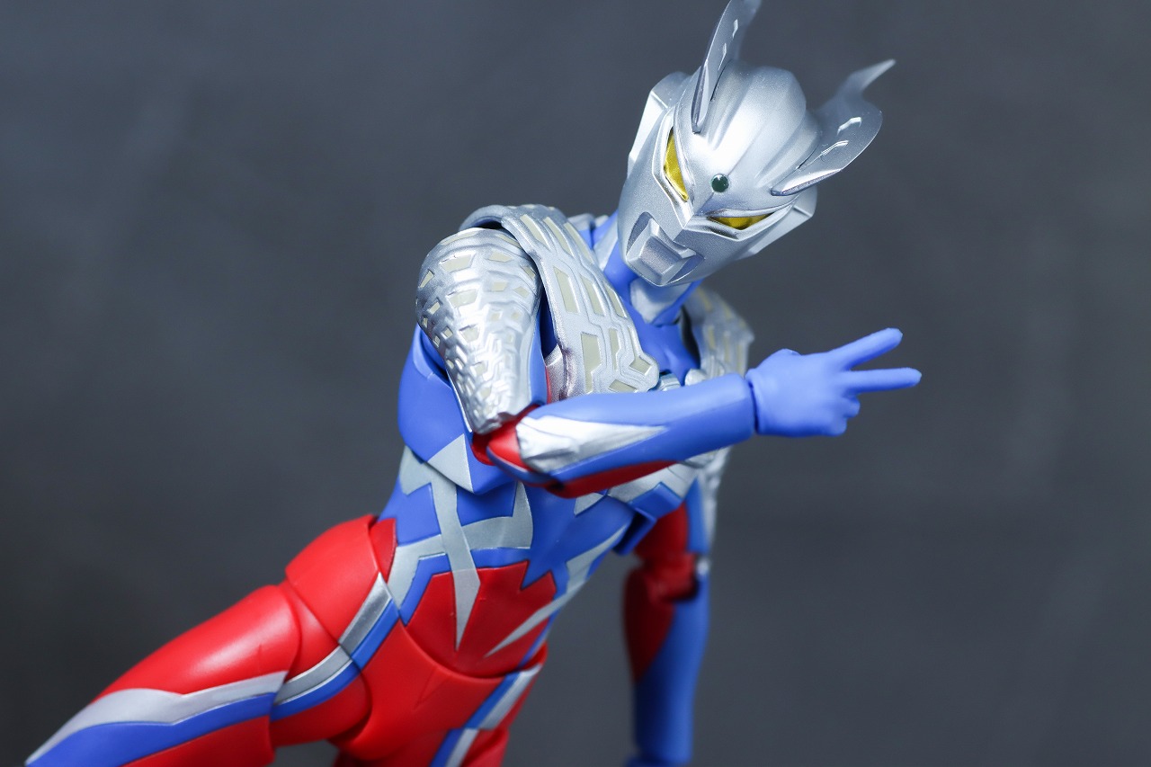 S.H.フィギュアーツ　ウルトラマンゼロ（ニュージェネ スターズVer.）　レビュー