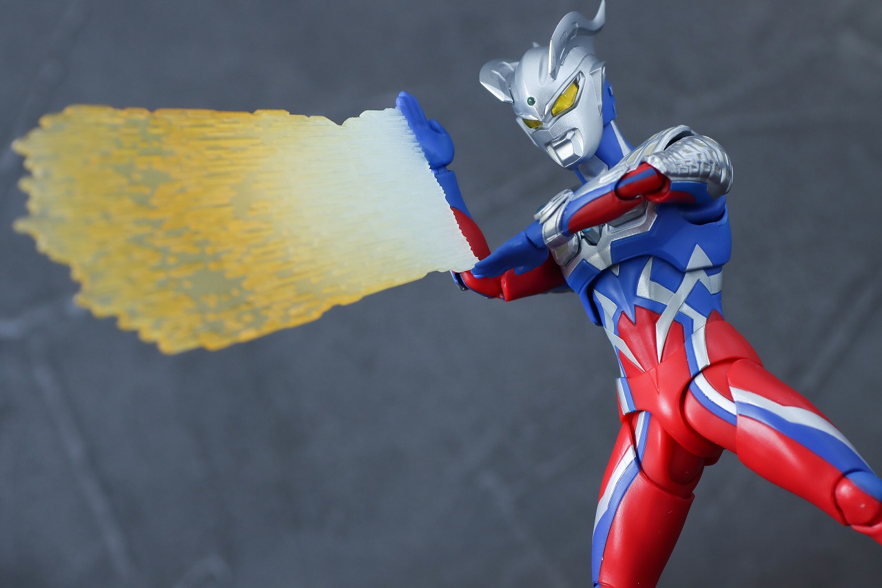 S.H.フィギュアーツ　ウルトラマンゼロ（ニュージェネ スターズVer.）　レビュー　アクション