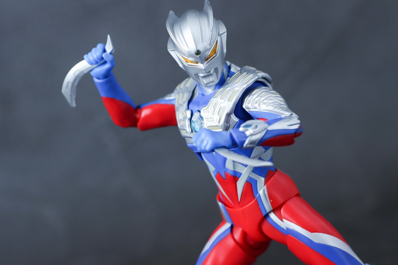 S.H.フィギュアーツ　ウルトラマンゼロ（ニュージェネ スターズVer.）　レビュー　アクション　ゼロスラッガー