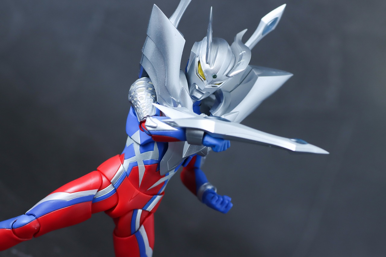 S.H.フィギュアーツ　ウルトラマンゼロ（ニュージェネ スターズVer.）　レビュー　アクション　ウルティメイトイージス