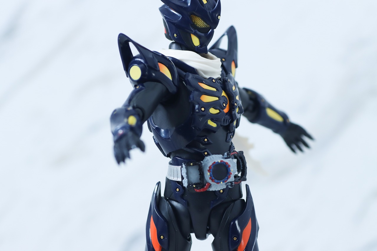 S.H.フィギュアーツ　仮面ライダードレッド 零式　レビュー　可動範囲