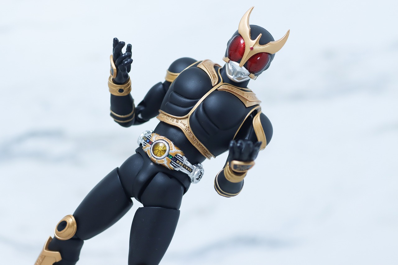 S.H.フィギュアーツ 真骨彫製法　仮面ライダークウガ アメイジングマイティフォーム 真骨彫10th Anniversary Ver.　レビュー　アクション