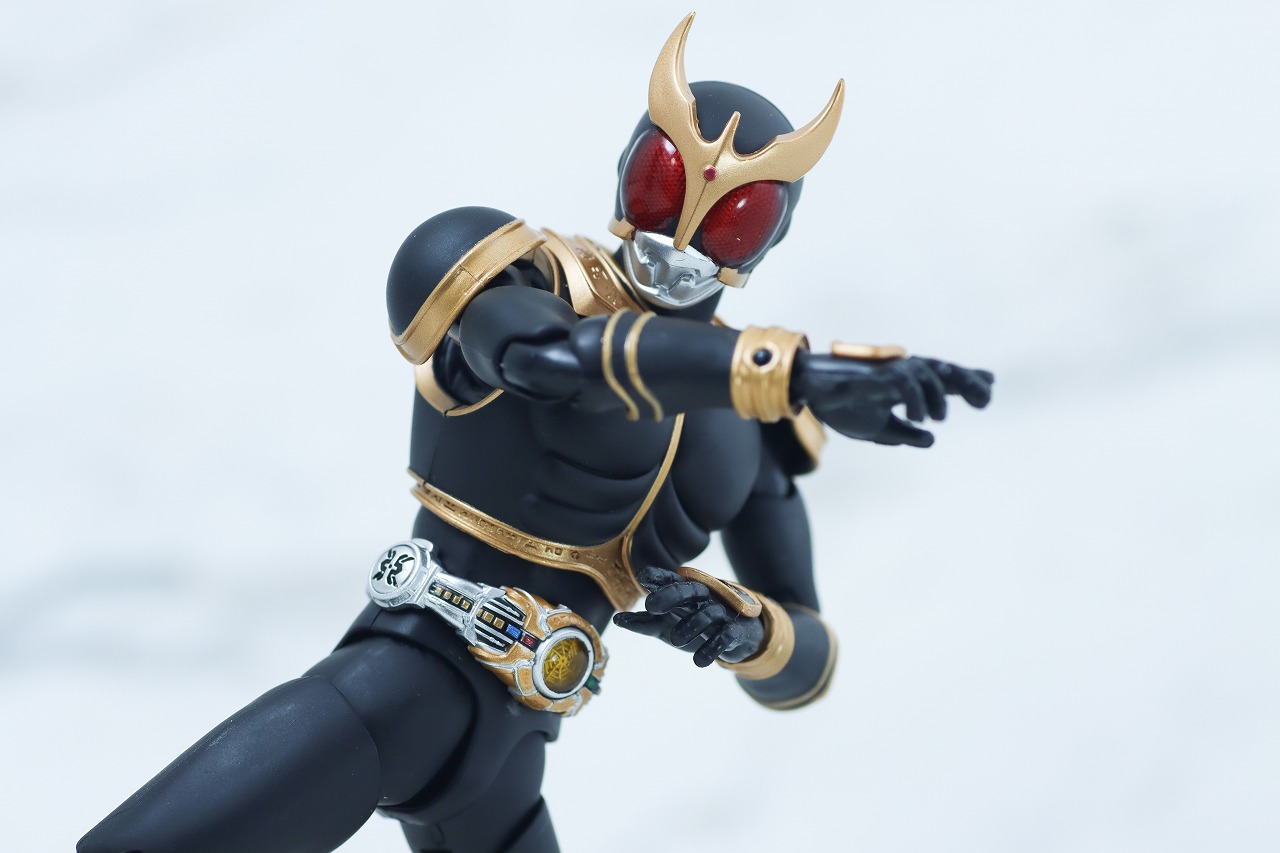 S.H.フィギュアーツ 真骨彫製法　仮面ライダークウガ アメイジングマイティフォーム 真骨彫10th Anniversary Ver.　レビュー　アクション