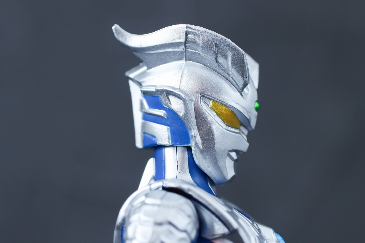 サウンド×アクション　叫ぶ！ウルトラマンゼロ　レビュー　本体