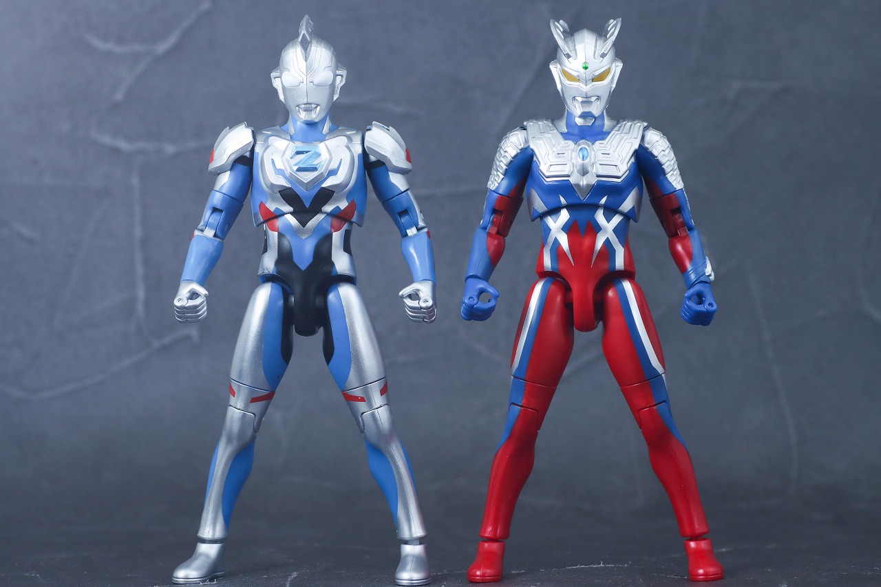 サウンド×アクション　叫ぶ！ウルトラマンゼロ　レビュー　本体