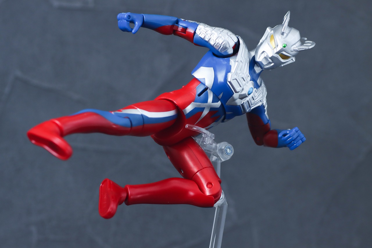 サウンド×アクション　叫ぶ！ウルトラマンゼロ　レビュー　アクション