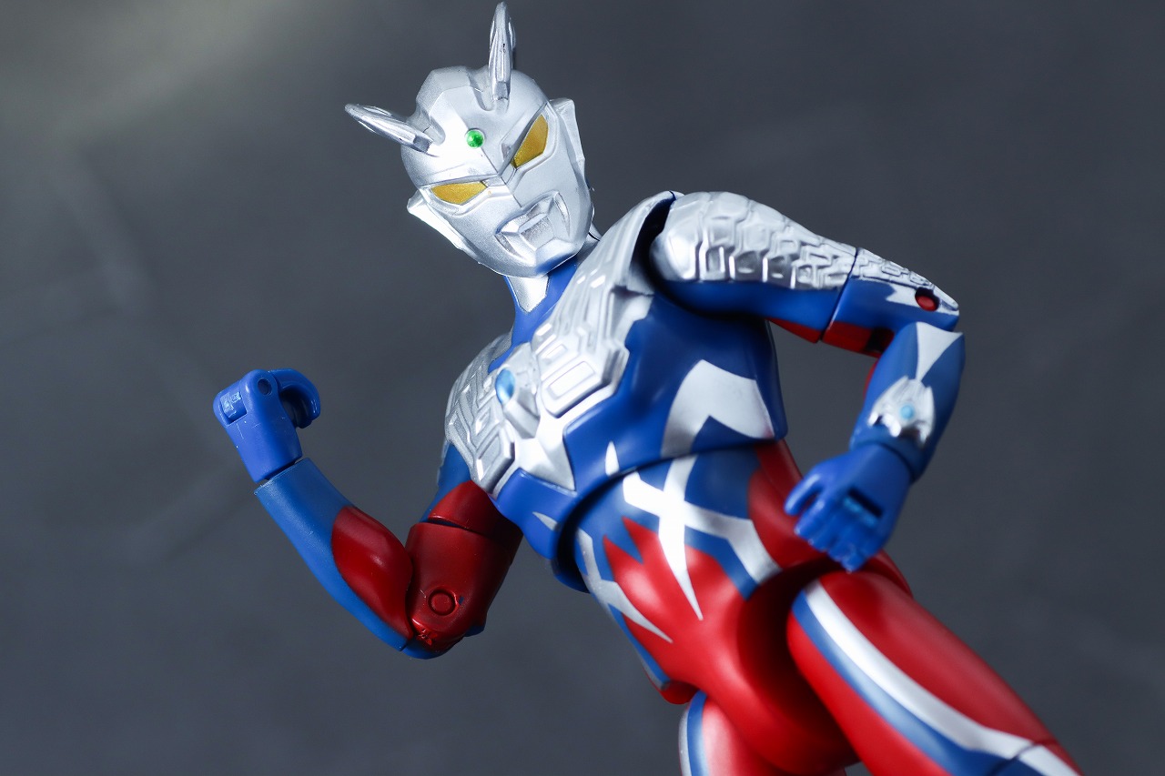 サウンド×アクション　叫ぶ！ウルトラマンゼロ　レビュー　アクション