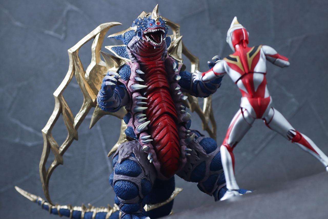 S.H.フィギュアーツ　キングオブモンス　レビュー