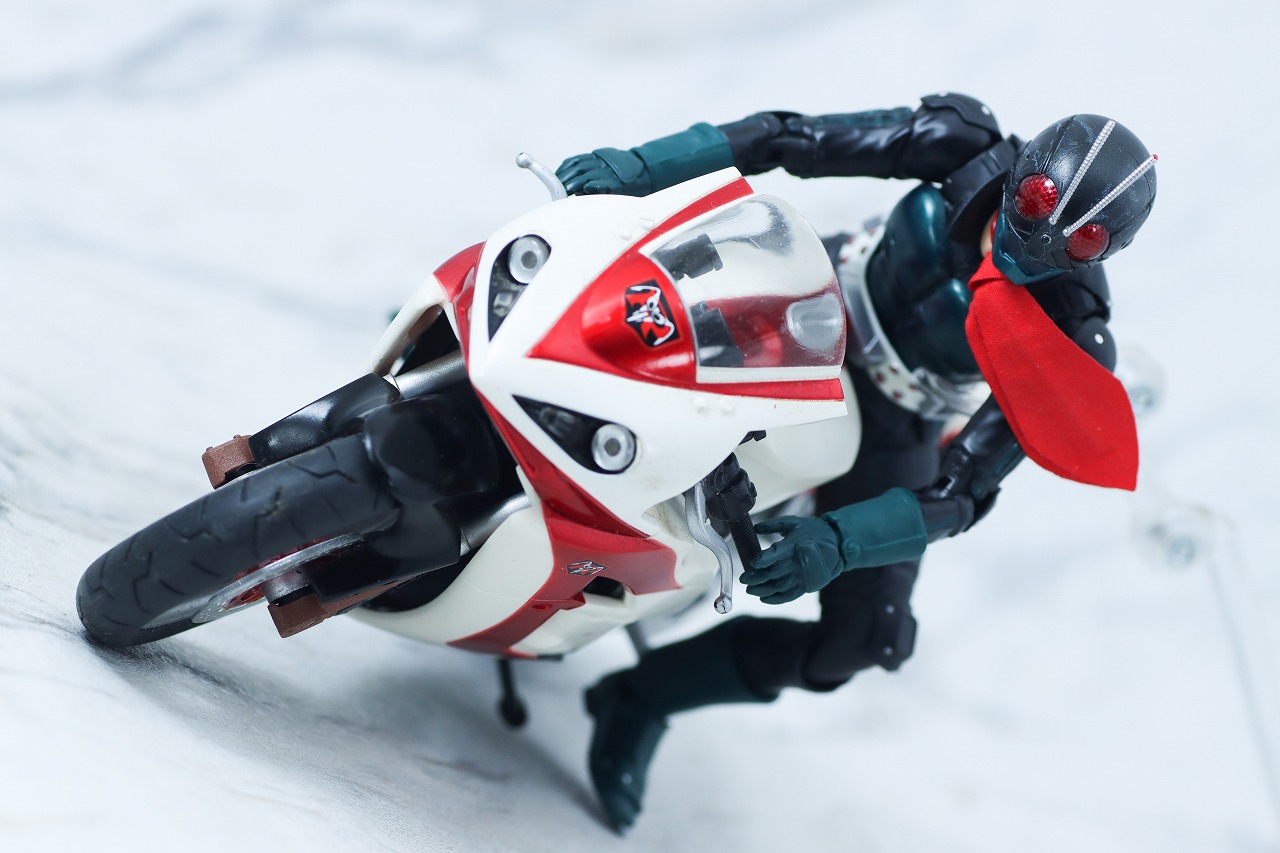 S.H.フィギュアーツ　真骨彫製法　仮面ライダー1号　本郷猛　仮面ライダーTHE NEXT　レビュー　アクション　サイクロン号 THE FIRST